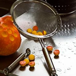 Rösle Rundgriff Küchensieb Grobmaschig 20cm -Zetzsche Greta-shop IMG100059388 38296